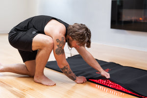 Enjoy a convenient and powerful home wellness experience with the Cocoon red light therapy pod.