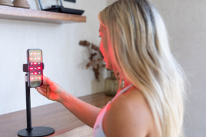 Comparison of the Glow and other devices, outlining its unique features by BioLight.