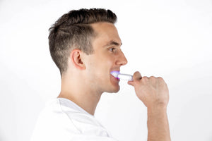 Comparison chart of oral care devices featuring the Guardian by BioLight, focusing on its advantages.